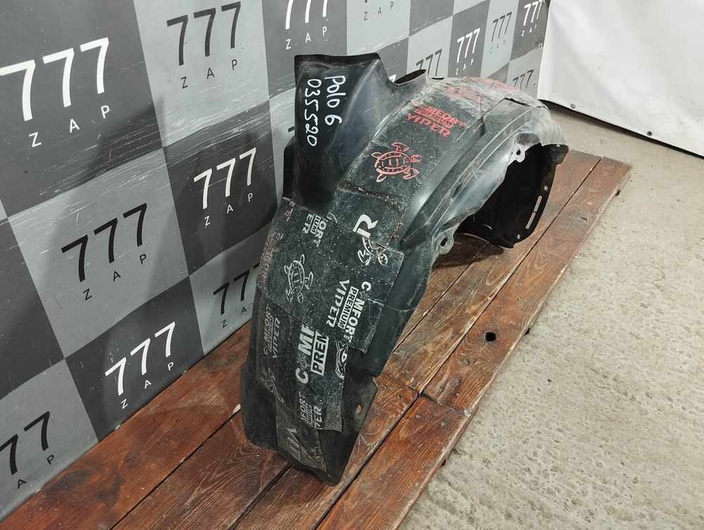 Подкрылок передний правый Volkswagen Polo 6 20-нв Б/У Оригинал 6N5805912