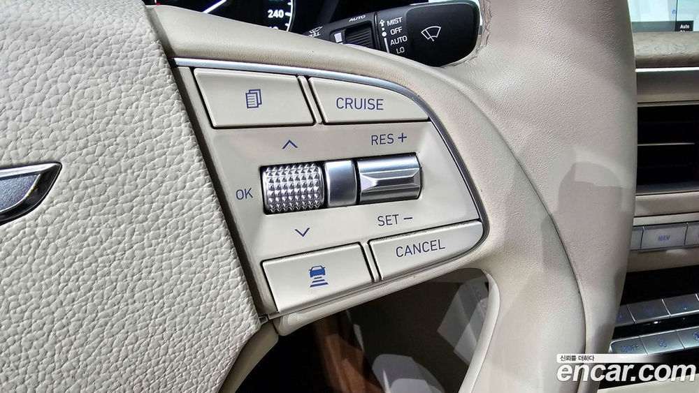 Genesis G90 3.3 T AWD (01.2021)