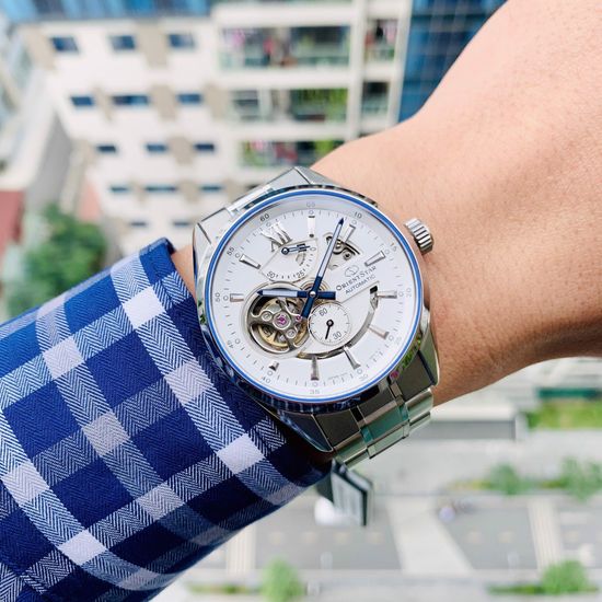 Наручные часы Orient RE-AV0113S00B