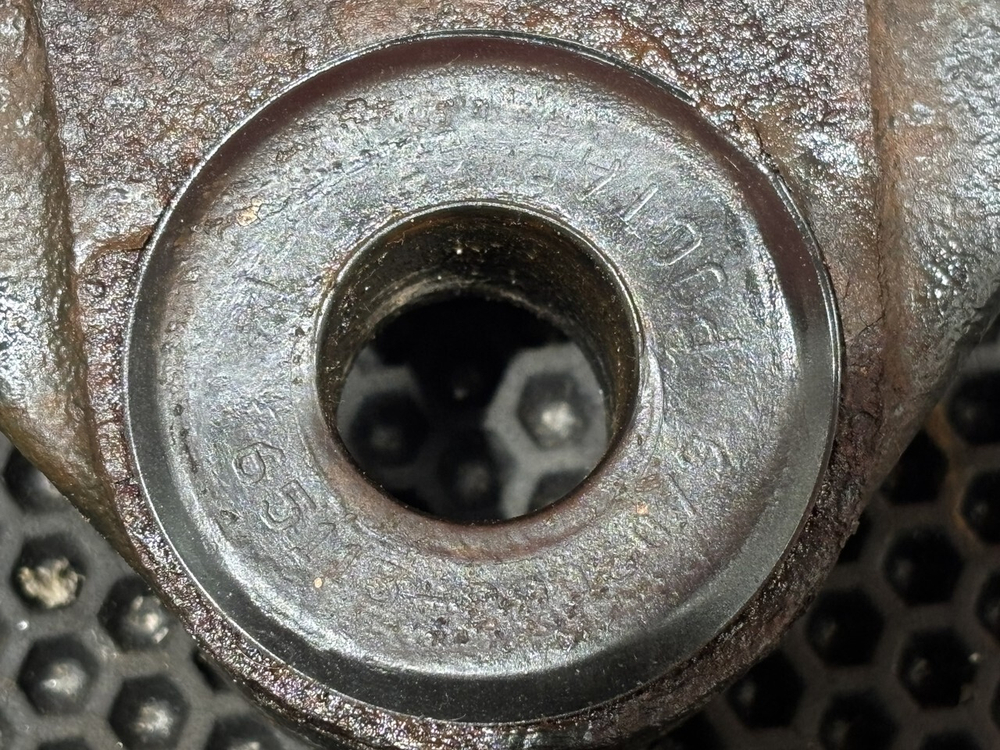 Кронштейн переднего стабилизатора