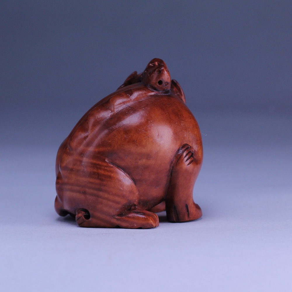 Нэцкэ Дракон круглый