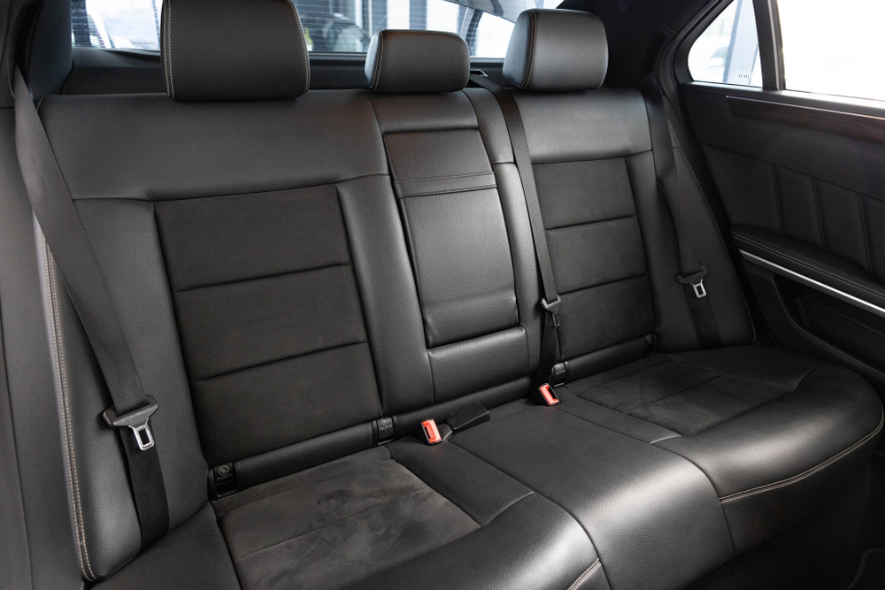 Mercedes-Benz E-Class, 2012 год
