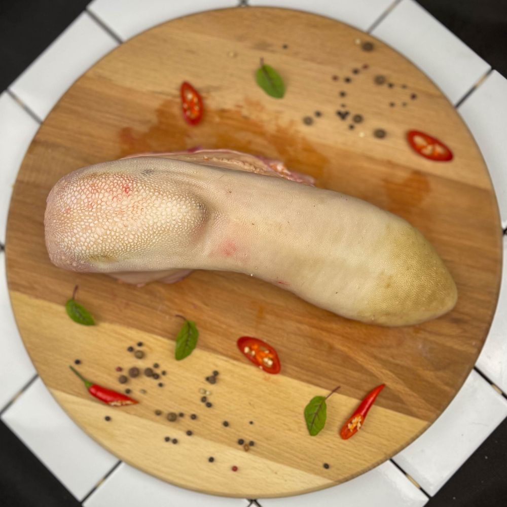 Язык телятина