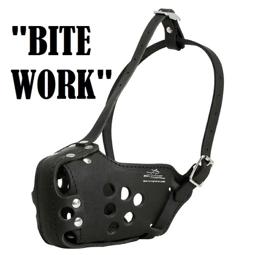Намордник кожаный для собак средних пород быстросъемной пряжкой "BITE WORK" M31