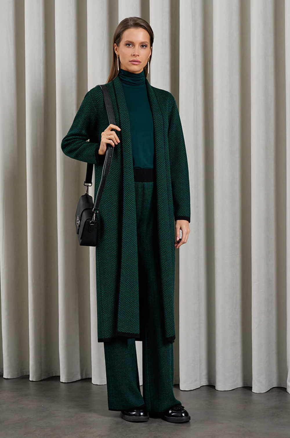 1839 Кардиган женский (черно-зеленый)