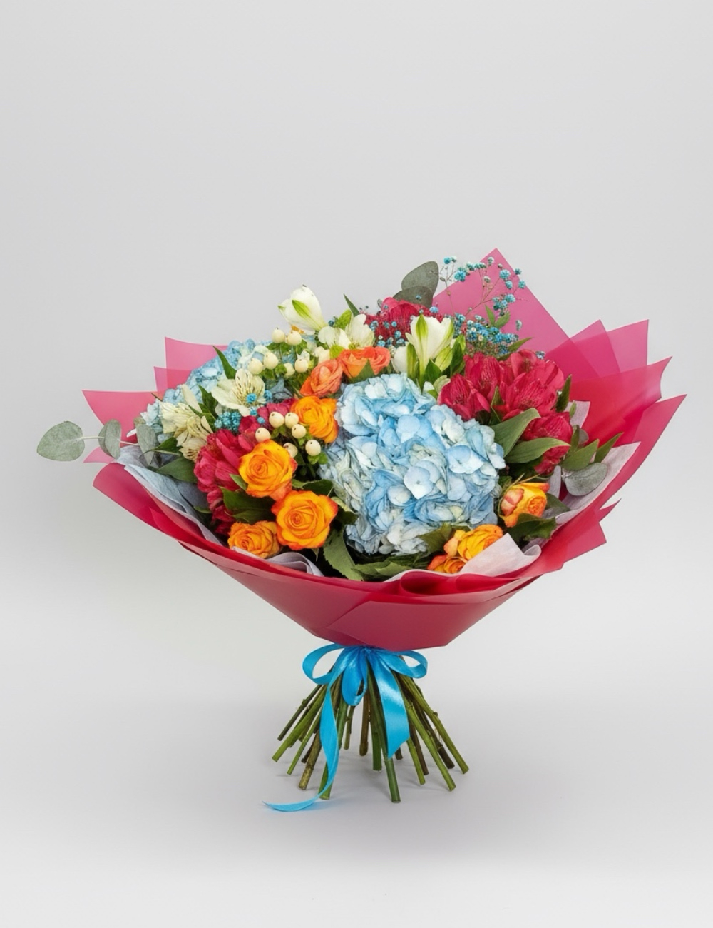 Букет с гортензией и розами Сентиментальность