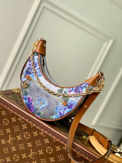 Louis Vuitton Loop