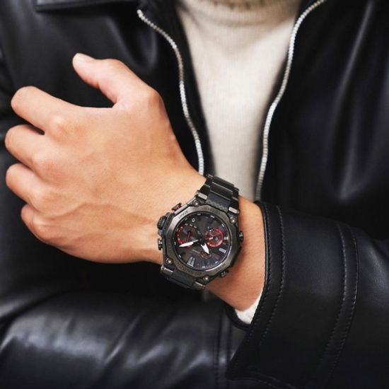 Японские наручные часы Casio MTG-B2000YBD-1A