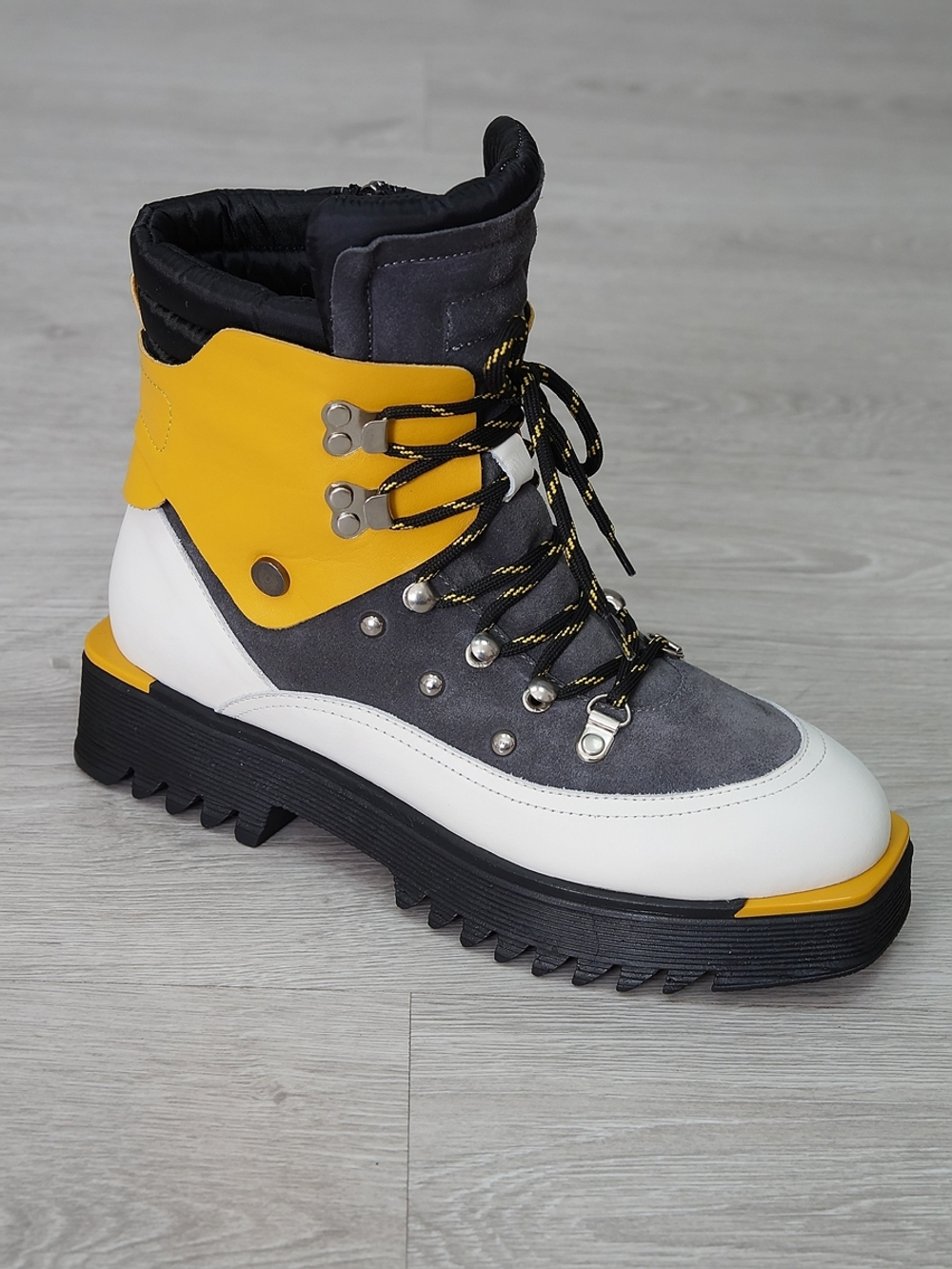 Ботинки женские демисезонные