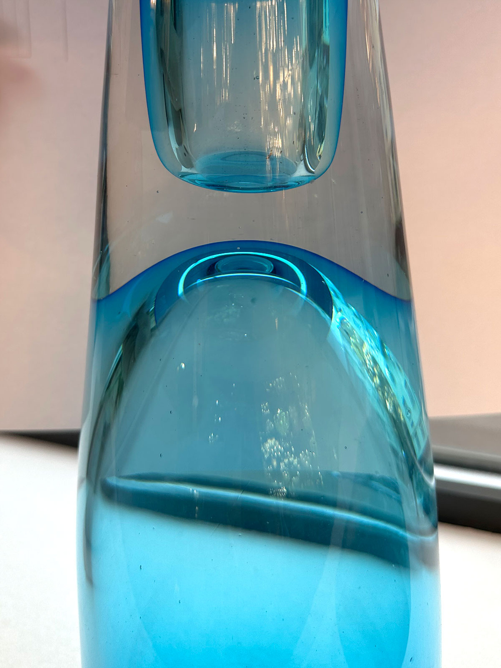 Настольная лампа BRTL3022