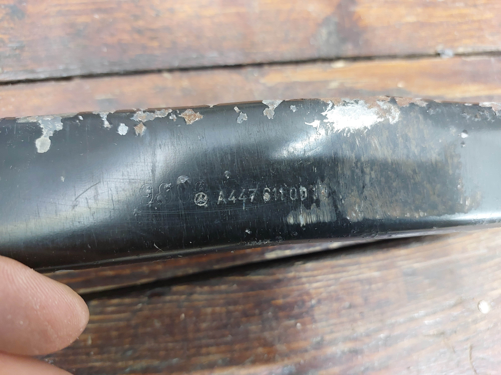 Усилитель заднего бампера Mercedes V-Class (W447) 14-нв Б/У Оригинал A4476110010