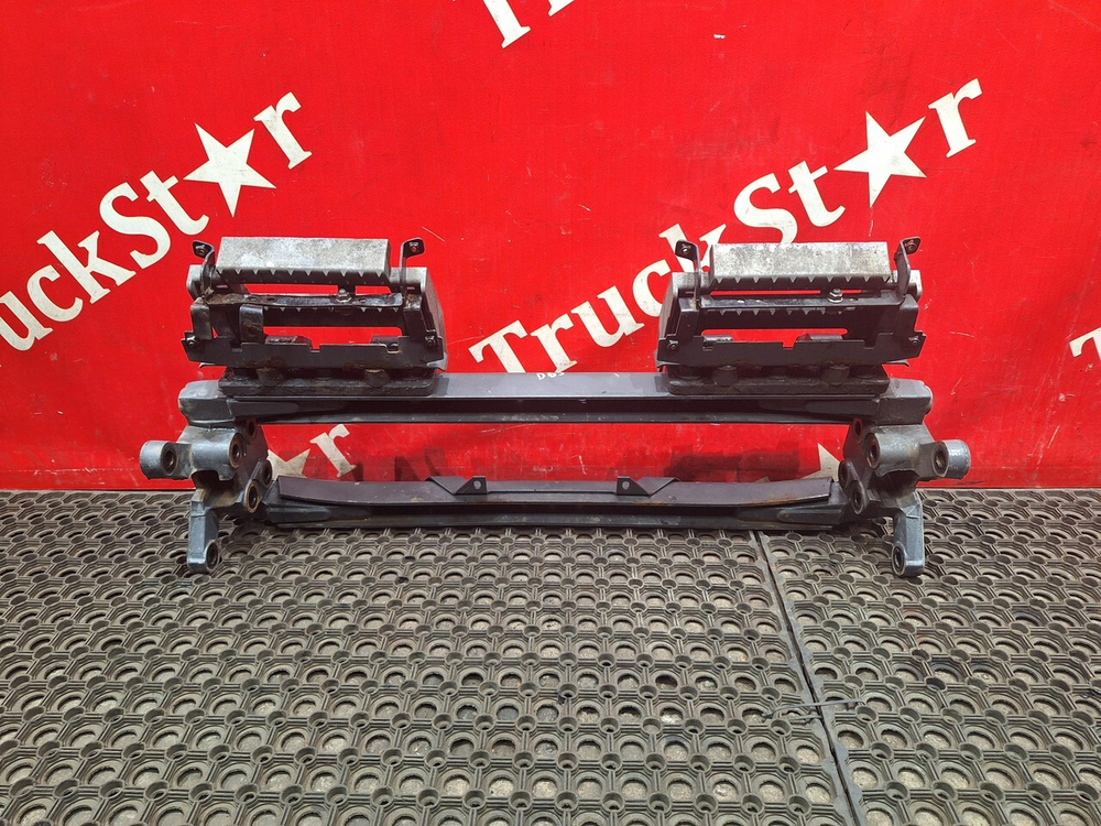 Подножка обслуживания в сборе 2018г.