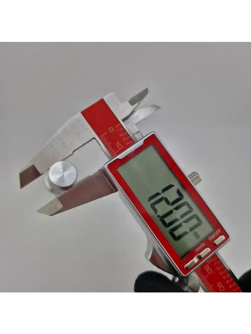 Клапан крышки бензобака