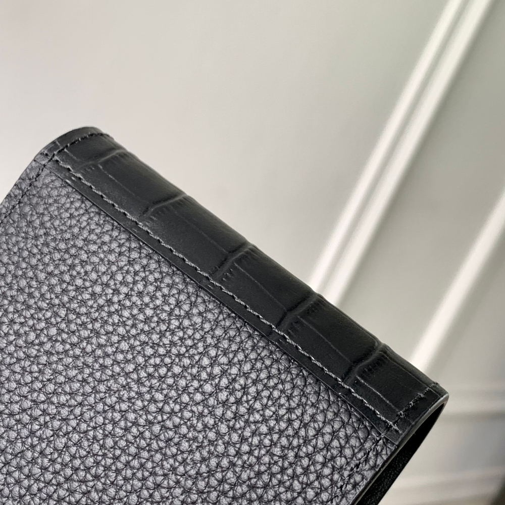 Louis Vuitton Multiple Wallet