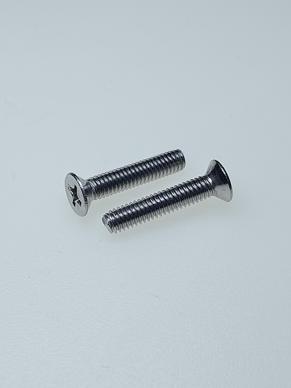 4х20 Винт потай нерж. А2-70 DIN965 PH (100 шт.)