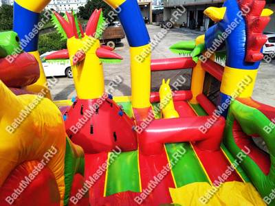 Большая надувная горка "Три дракона" 11*8*8 м