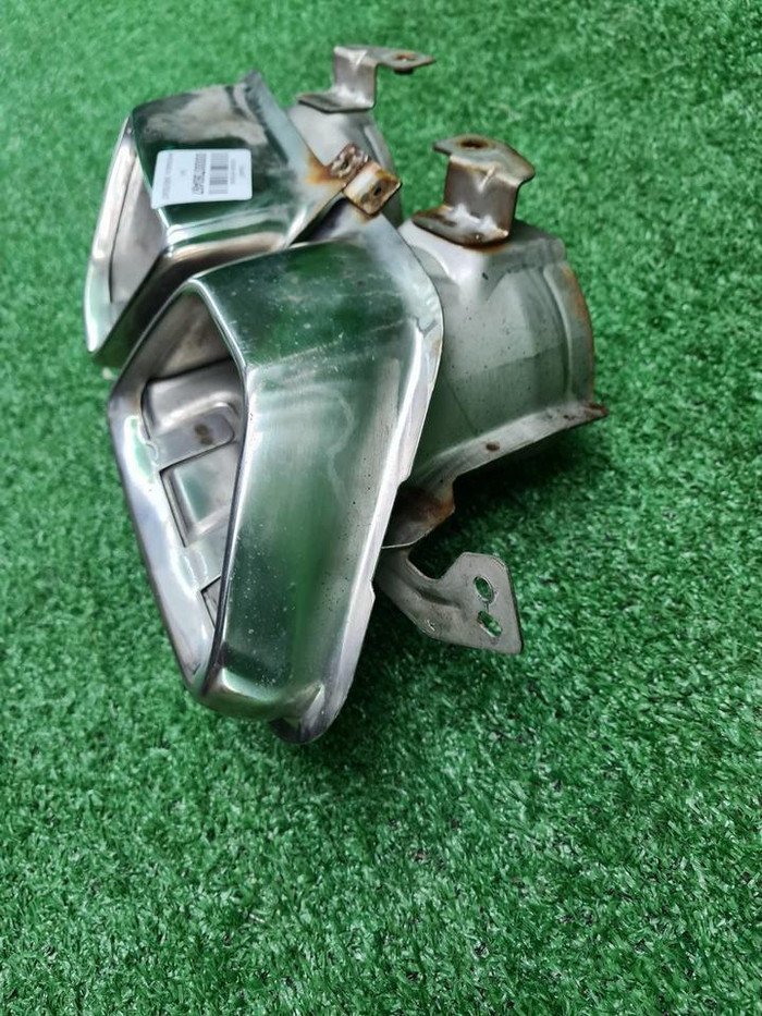 Насадка глушителя правая Changan Uni-T (2020-н.в.)