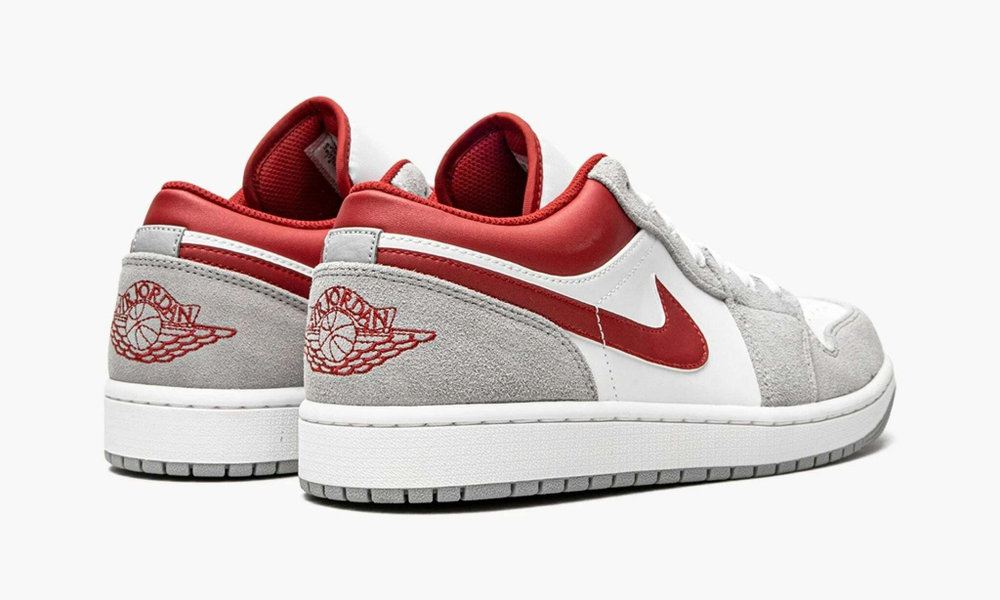 Air Jordan 1 Low SE "Light Smoke Grey Gym Red"