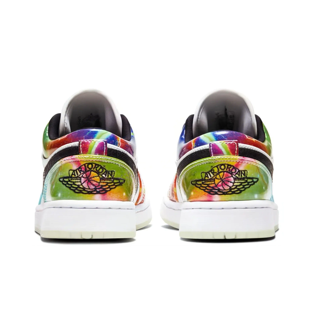 Женские кроссовки Air Jordan 1 Low 'Galaxy' CW7310-909