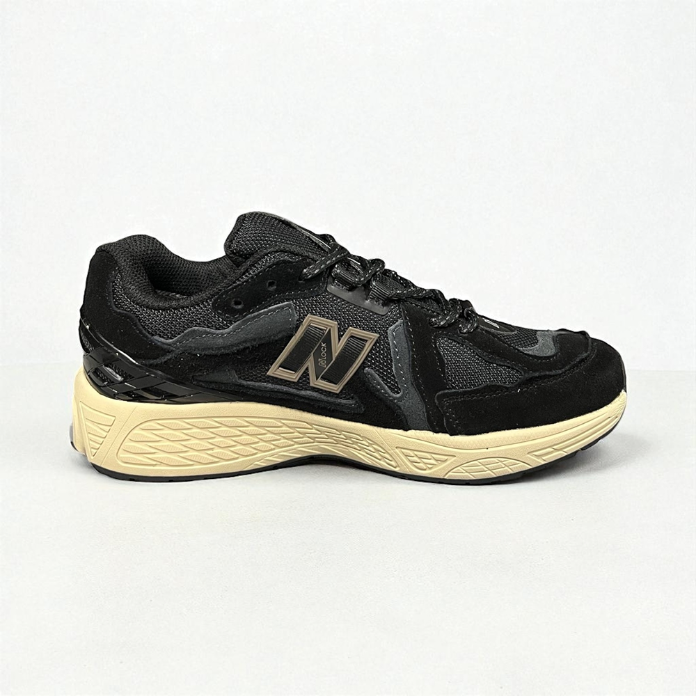 New Balance 1906D Winter • Black Light Rice Sand