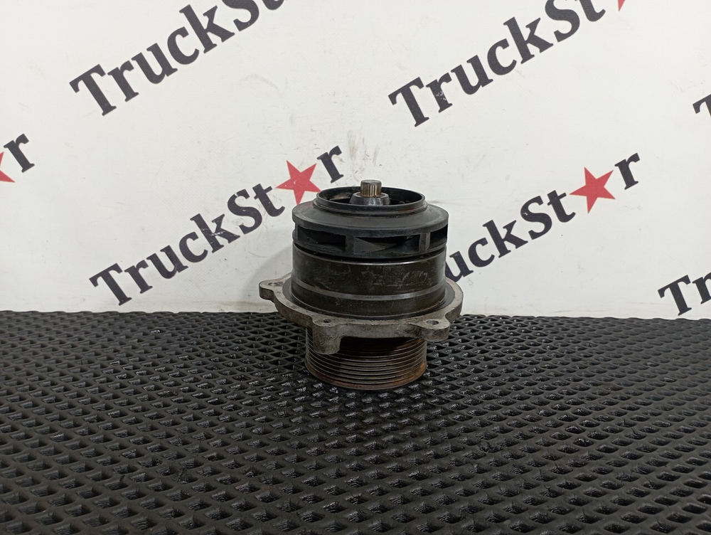 Насос водяной (помпа)