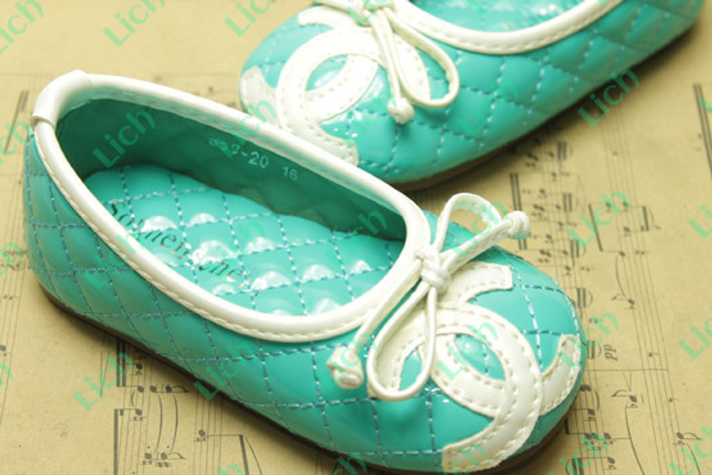 Балетки детские с контрастной окантовкой и бантом