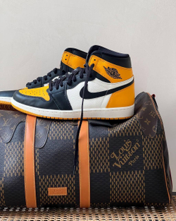 Кроссовки NiKe AIR JORDAN 1 TAXI