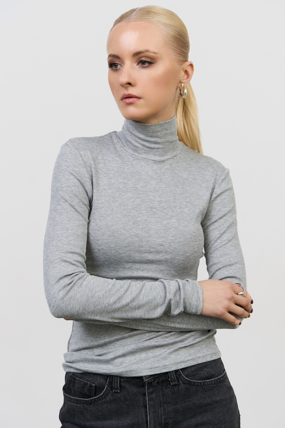 Лонгслив-водолазка