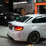 Карбоновая крышка багажника в М-стиле для BMW M2 F87 2016-2021 БМВ