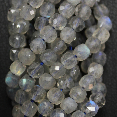 Лабрадор АА куб юв 4мм