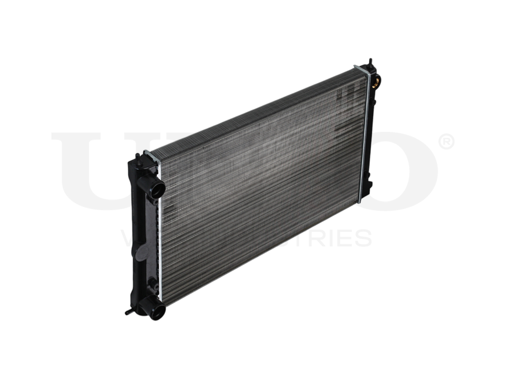 Радиатор охлаждения двигателя UNIO RAD-10104