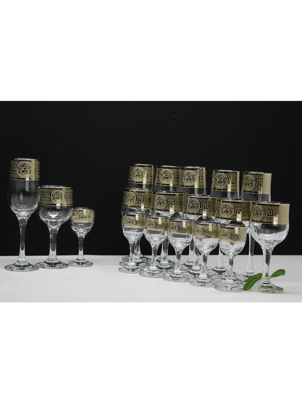 Подарочный набор ( 18предметов) Версаче