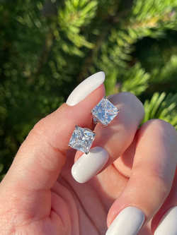 Серьги-гвоздики квадрат даймонд 8 мм