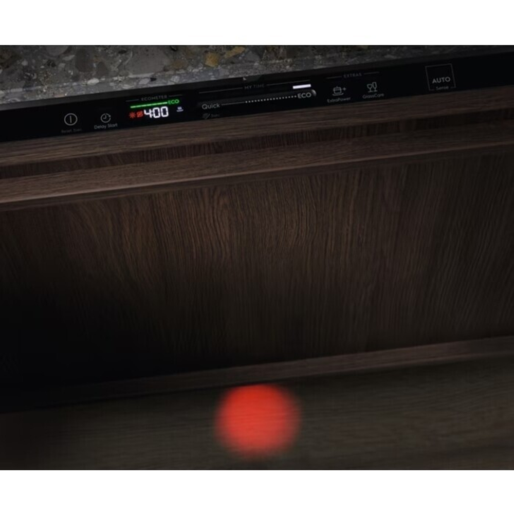 Встраиваемая посудомоечная машина Electrolux EEM 69410 W