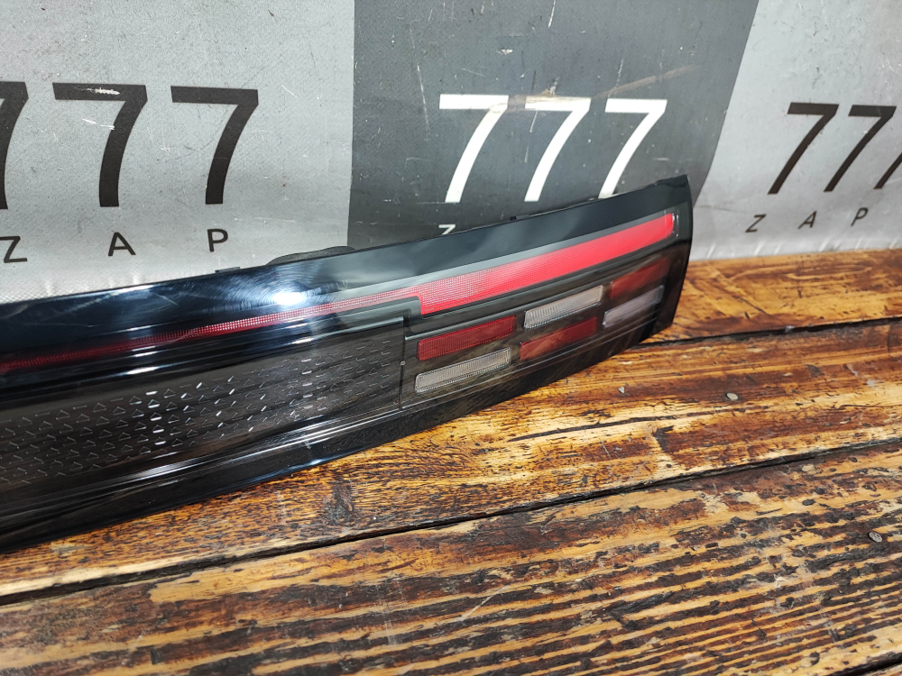 Фонарь зaдний центральный Jaecoo J7 23-нв Б/У Оригинал 605001226AA