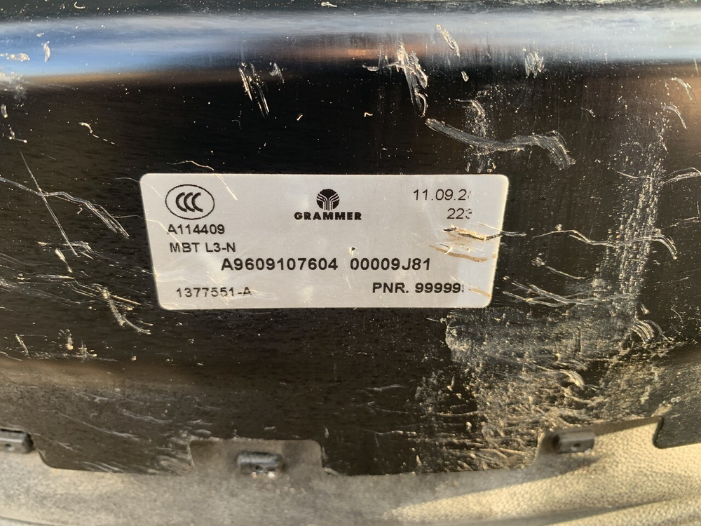 Сиденье водительское пневматическое 2020г