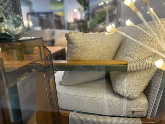 Комплект уличной мебели Elif из алюминия и дерева ироко, 2 кресла, диван и столик