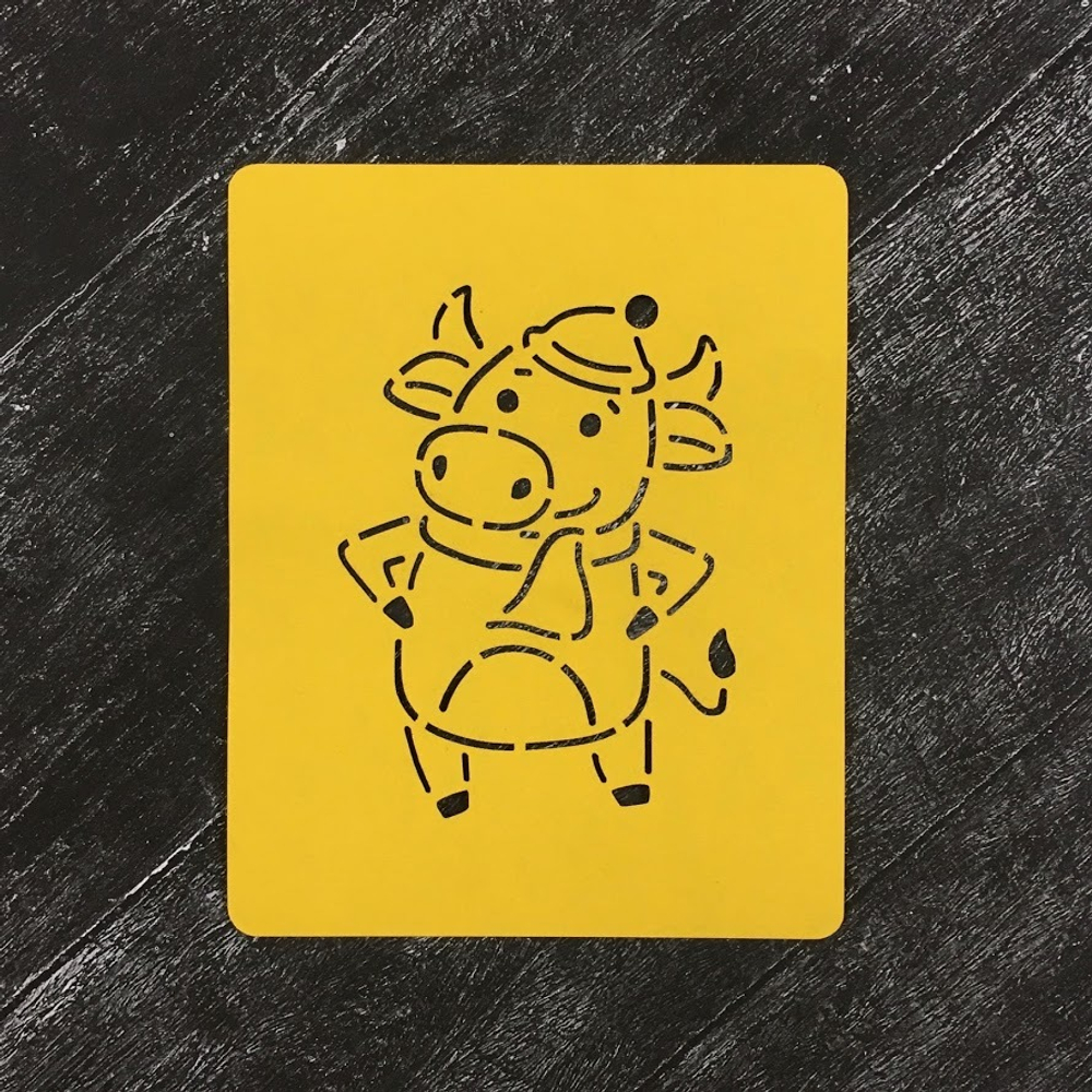 Бык №44 в шапочке и шарфе