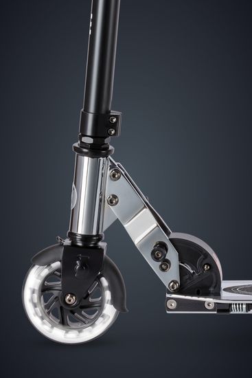 Самокат Micro Sprite LED, серебристый хром