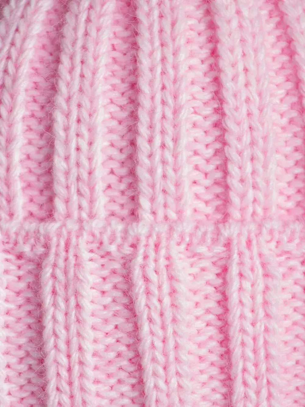 Шапка зимняя для девочки со снудом и помпонами