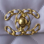 Chanel 19 26 cm