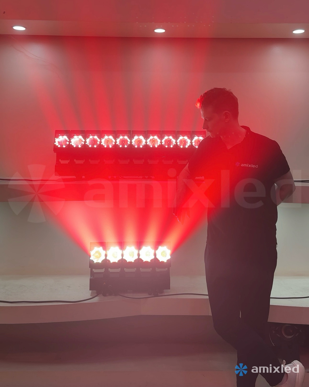 Световой прибор Amixled SILENT STORM 10x60 IP65