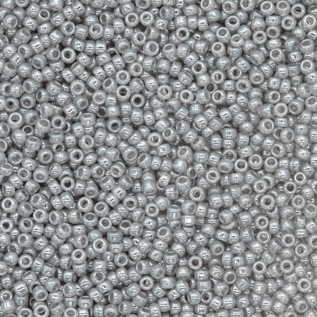 Японский бисер TOHO Round 15/0 (№150), жемчужный глянцевый