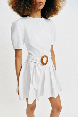 ZARA КОРОТКОЕ ПЛАТЬЕ С РЕМНЕМ, БЕЛЫЙ