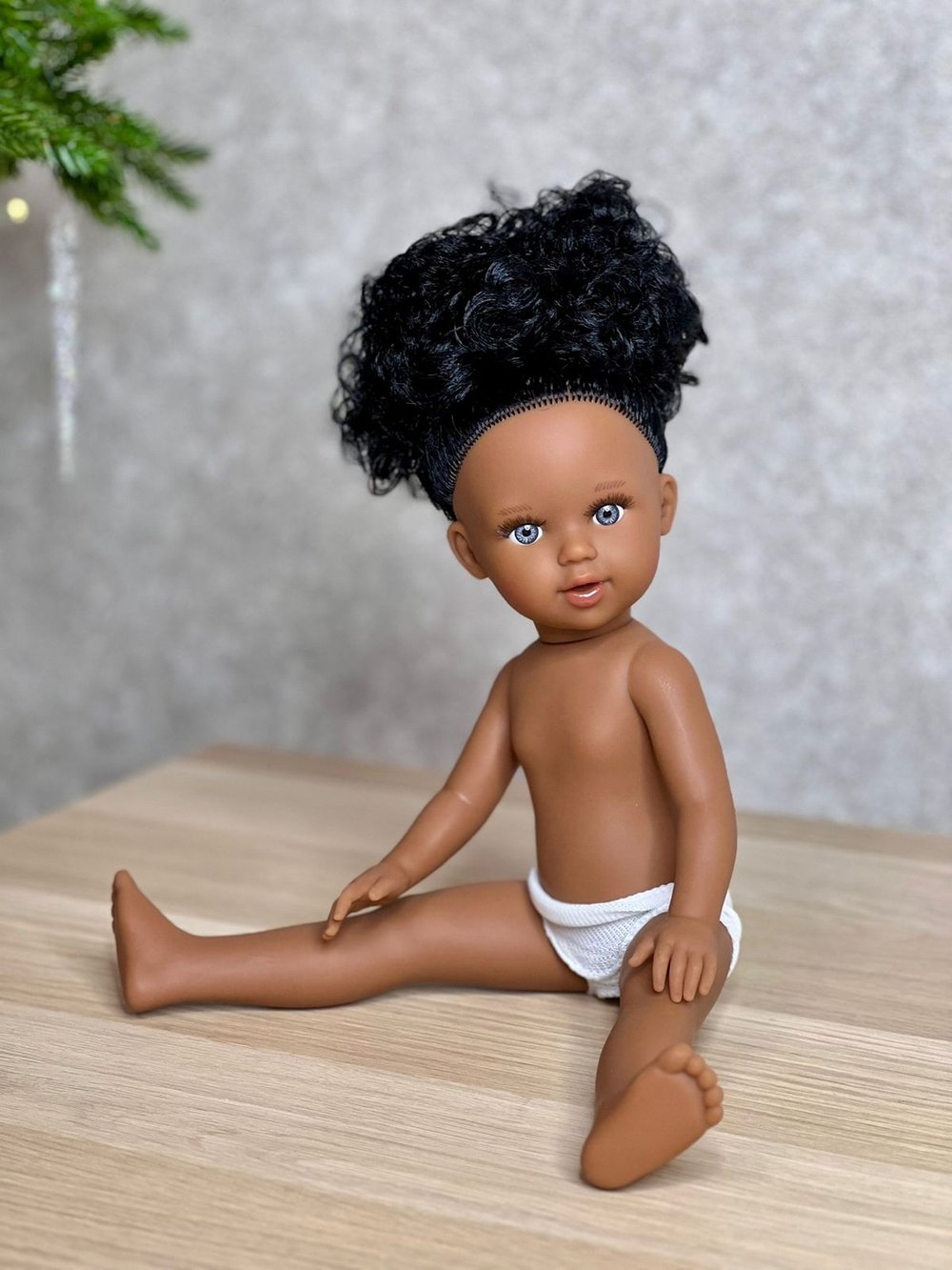 Кукла Marina and Pau 40cм Kisai без одежды в пакете (M13AN)