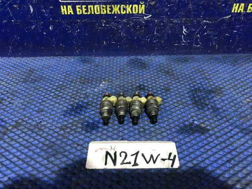 Форсунка топливная MITSUBISHI RVR 1995