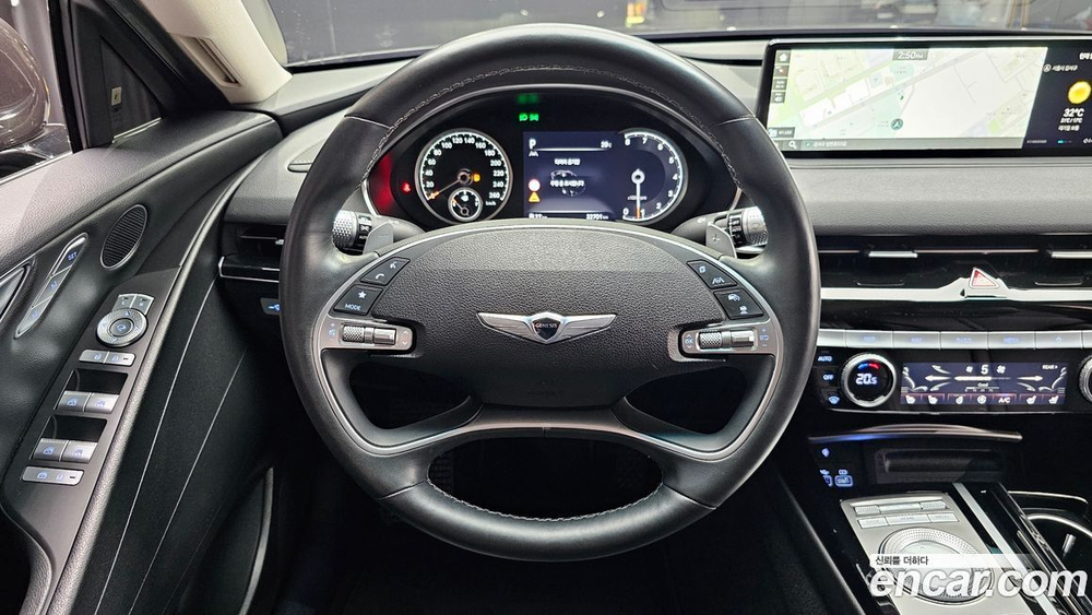 Genesis G80 (RG3) Бензин 2.5 Turbo 2WD (10.2021)