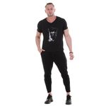 Мужская футболка с v-вырезом черная с принтом Sesmik V002