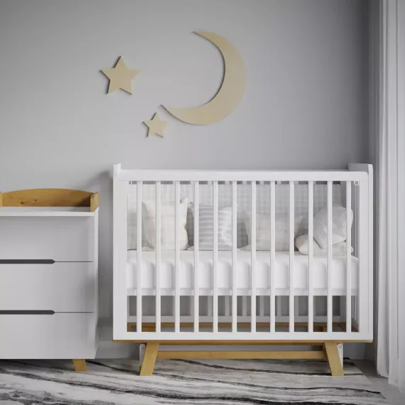 Детская кроватка с продольным маятником Incanto Anniken Белая/бук