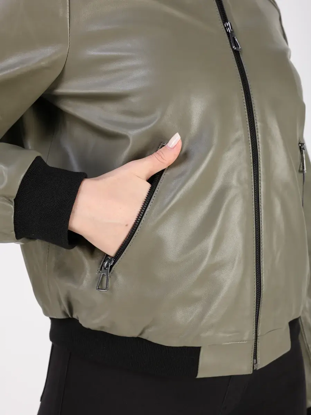 Кожаная куртка демисезонная Турция бомбер